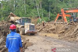 NSHE dan Sinohydro Pulihkan Akses Jalan Nasional Sipirok--Taput dalam Tiga Hari