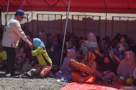 Presiden Prabowo di Pariaman: Negara tidak biarkan rakyat pikul beban sendiri