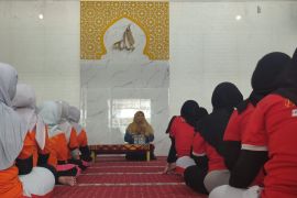 Akademisi UMPR-mahasiswa FAI Perkuat spiritualitas napi perempuan