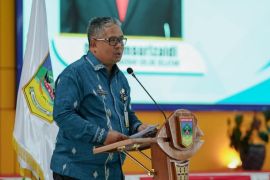 Pemkab Solok Selatan sebut santri berperan dalam pembangunan