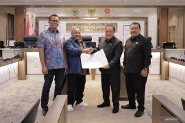 DPRD Kalsel sampaikan tuntutan masyarakat dan mahasiswa ke DPR RI