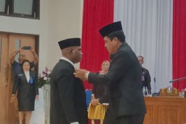 DPRK Jayapura melantik Klif Ohee pengganti antar waktu