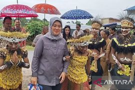 Komisi VII DPR RI dukung pengembangan Sanggar Seni Nani Bili di Kota Sorong