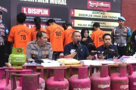 Polda Banten bongkar modus suntik LPG subsidi di Tangerang