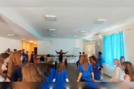 Peran aktif guru Kalteng perkenalkan seni dan budaya daerah ke panggung dunia