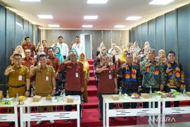 Pemkab HST sambut tim verifikasi akreditasi perpustakaan daerah