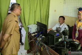 Pemkab Bogor uji coba pencetakan e-KTP di 10 kecamatan