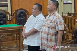 Mantan Bupati Langkat Terbit Rencana dan abangnya divonis empat tahun penjara