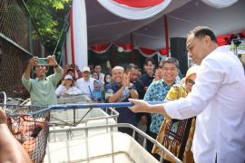 Program hibah PCU hasilkan panen perdana nila di Wonocolo Surabaya