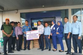 Bank Sumut salurkan bantuan sembako pada warga terdampak banjir