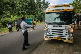 Operasi gabungan pemeriksaan angkutan barang dan penumpang