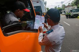 Operasi gabungan pemeriksaan angkutan barang dan penumpang Page 2 Small