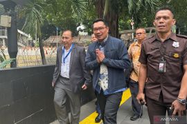Mantan Gubernur Jabar Ridwan Kamil penuhi panggilan KPK