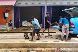 Pemkab Mukomuko tera ulang 2.100 timbangan pelaku usaha