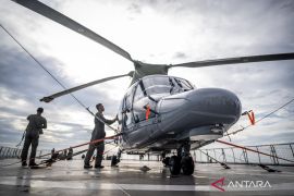 Persiapan Satgas TNI AL untuk salurkan bantuan bencana di Sumatera dan Aceh