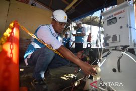 Pemenuhan kebutuhan listrik pascabencana di Sumbar Page 2 Small