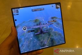 Bermain gim lebih mudah dengan memanfaatkan fitur cerdas Galaxy Fold7