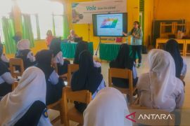 PT Vale bekali pelajar melalui program "Vale Goes to School" di Sekolah