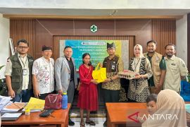 Bandara Banyuwangi salurkan paket nutrisi untuk ibu hamil dan balita