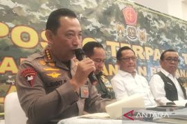 Kapolri evaluasi proses "airdrop" bantuan agar logistik tidak rusak