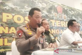 Polri dan Kemenhut turunkan tim selidiki kayu gelondongan dalam banjir di Sumatera