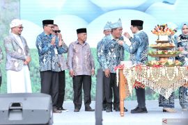 Kehadiran DPRD Kalsel pada HUT ke-75 HSS wujud nyata sinergi provinsi dan kabupaten