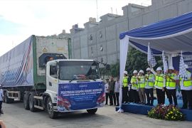 Menteri KKP lepas ekspor udang bersertifikat bebas Cesium 137 ke AS