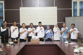 BMKG imbau wisatawan yang akan ke  Pantai Anyar dan Cinangka waspada hoaks jelang Natal