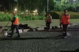 Sampah sisa acara Reuni Akbar 212 di Monas pada Selasa capai 26,43 ton