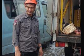 Banjir rob rendam jalan RE Martadinata depan JIS Tanjung Priok Rabu pagi