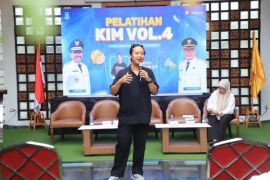 Kelompok Masyarakat Informasi Kota Tangerang dilatih buat video afiliator