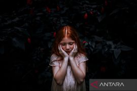 Kiat Psikolog: Langkah Tepat Pertolongan Pertama Psikologis Saat Krisis