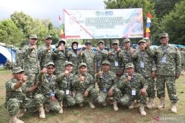 Kepala desa di Purwakarta ikuti retret di Saung Hibar