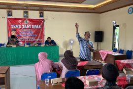 Sumanto minta pemerintah daerah selesaikan berbagai permasalahan peternak