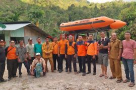 Tak pulang sejak menjala ikan, warga Ganting Mudiak Utara diduga hanyut di Batang Surantih