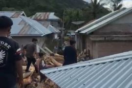 Pemkab Pessel gerak cepat tangani pemadaman di tiga nagari Terisolir Bayang Utara