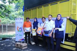 KAI Palembang salurkan bantuan kemanusiaan untuk bencana alam Sumatera