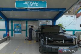 Pemerataan Infrastruktur guna dukung ekosistem kendaraan listrik di Sultra Page 3 Small