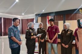 Kejari Lombok Tengah beri restorative justice bagi pelaku tindak pidana