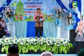 Bupati berharap penyandang disabilitas dihadirkan dalam kesempatan sama