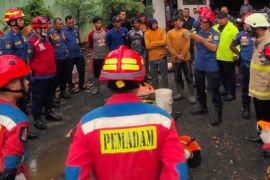 Mandor Agung Podomoro Land tewas tertimpa gedung