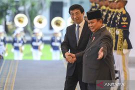 Prabowo hosts China's Wang Huning at Merdeka Palace