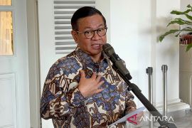 Pramono ingatkan warga puncak banjir rob terjadi pada Jumat pagi