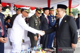 Galeri Foto - Plt Gubernur Riau ajak masyarakat ingat semangat pahlawan