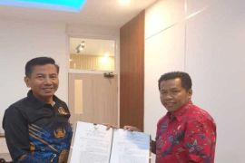 Pemprov NTB hibahkan delapan aset untuk Pemkab Dompu