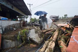 Lima jam mencekam di Malalak Timur