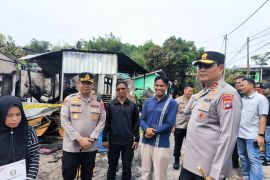 Kapolda Kaltara Tinjau Lokasi Kebakaran Asrama Polisi di Tarakan