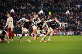 Rekor nirkalah Arsenal diputus Aston Villa 1-2