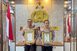 Polres Paser terima penghargaan program inovatif peduli masyarakat kurang mampu