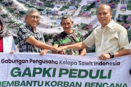 "GAPKI Peduli", salurkan 10 Ton beras untuk warga terdampak bencana di Sumut